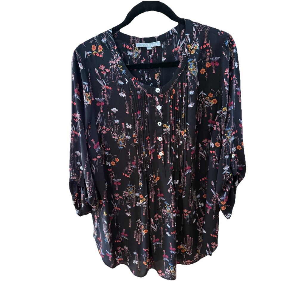 Daniel Rainn Women's Black Floral Pin Tucked Blouse Flowy Semi-Sheer Size 1x
